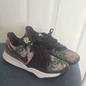 Nike Kyire Black and Multicolor Patterned Sneakers